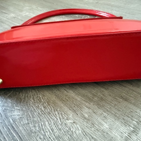 Firenze Pratesi red Barchetta patent leather shoulder bag - Picture 4 of 7